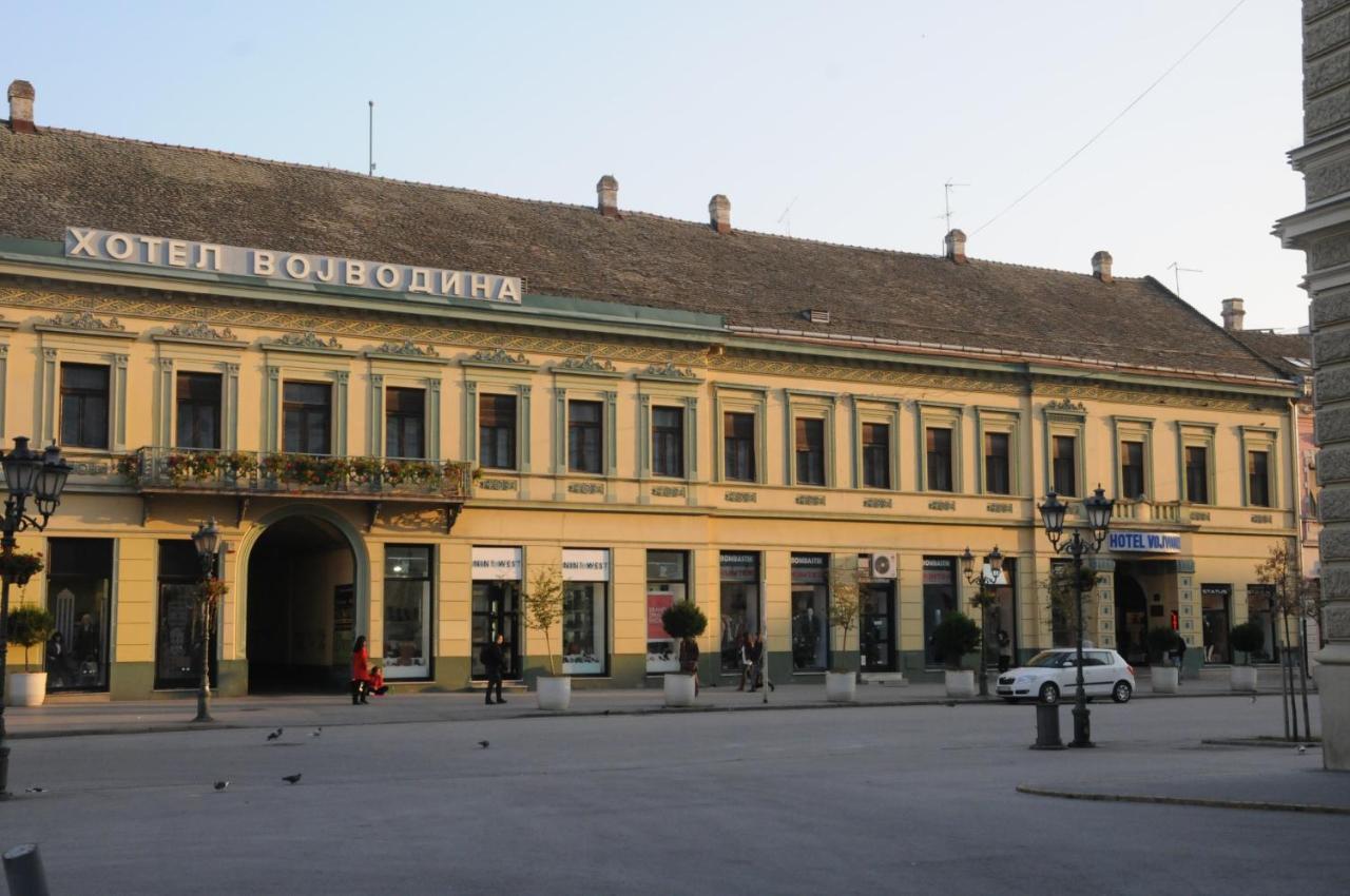 نوفي ساد Hotel Vojvodina المظهر الخارجي الصورة
